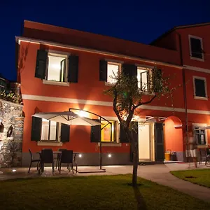 https://casa-gardan.hotelitalianriviera.com