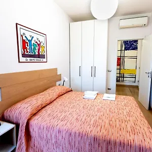 https://trilocale-6p-con-wifi-ac-posto-auto-a-30-mt-dalla-metro-3.it-lombardy.com