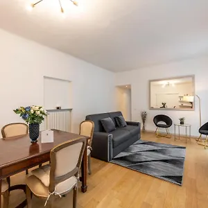 Royal - Centro Cadorna إيطاليا