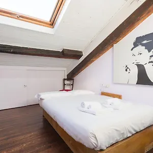 Apartment Navigli 7, Milan