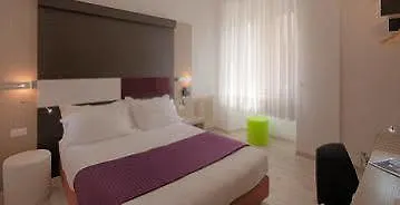 فندق جينيوس داون تاون ميلان
